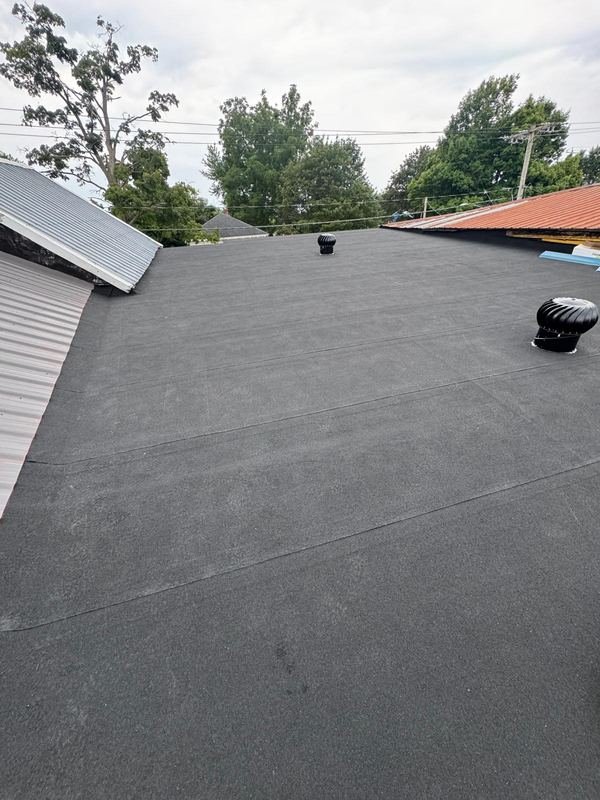 New flat roof membrane