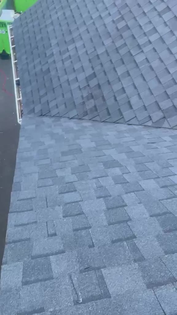 Vannyss Roofing crew working on a roof — project video 18